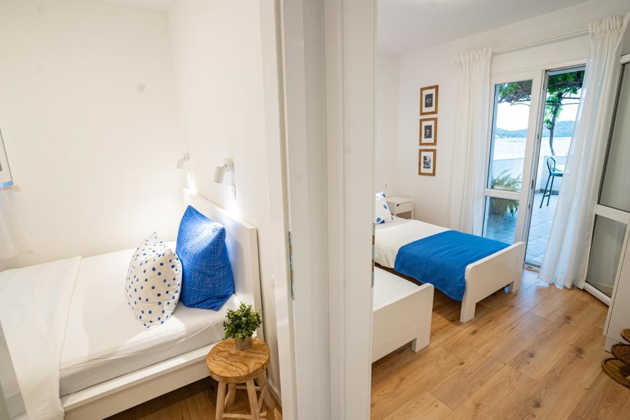 Apartmani Bilonic Rogoznica روغوزنيكا المظهر الخارجي الصورة
